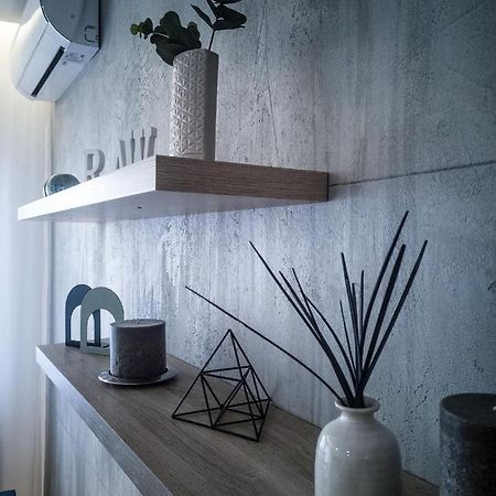 Raw Industrial City Apartment Суботица Экстерьер фото
